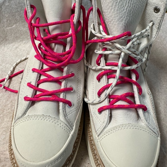 NEW Women's High-Top Sneakers - White and Pink- soft, buttery leather UNISEX - Picture 5 of 8